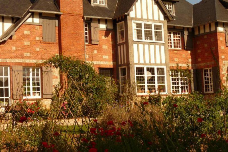 Saint-Aubin-sur-Mer  Chambres D'Hotes & Spa Le Chat Chez Qui J'Habite מראה חיצוני תמונה
